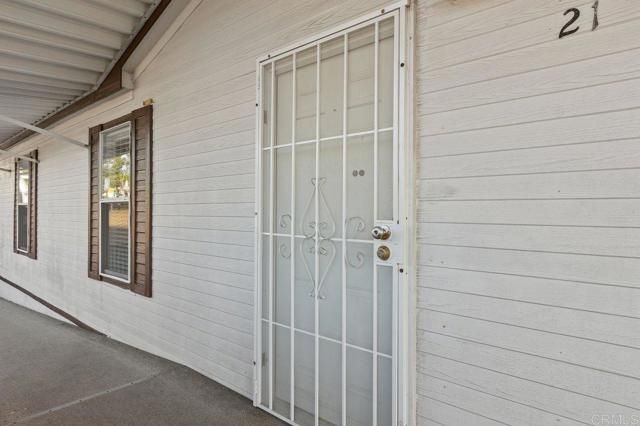 1600 E Vista Way 21, Vista, CA 92084