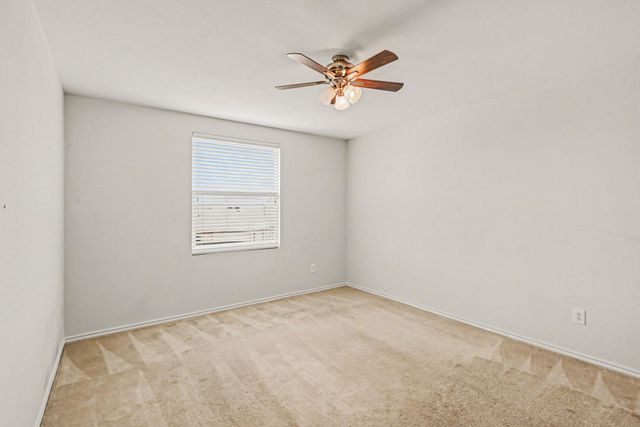 6220 Thoroughbred Trail, Denton, TX 76210