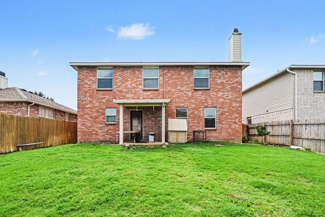 6220 Thoroughbred Trail, Denton, TX 76210