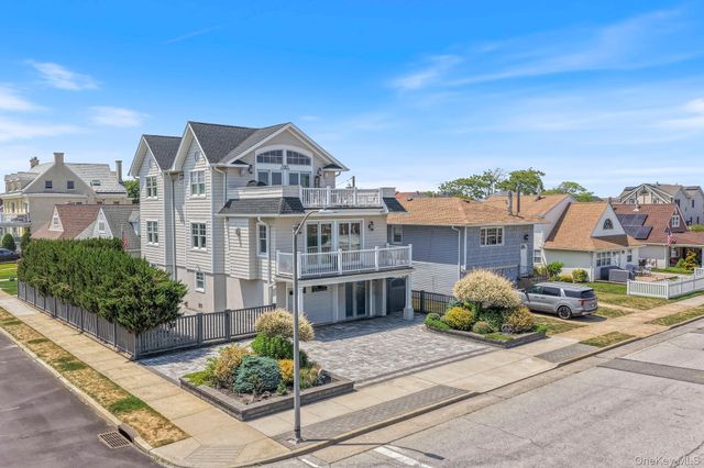 157 Washington Boulevard, Long Beach, NY 11561