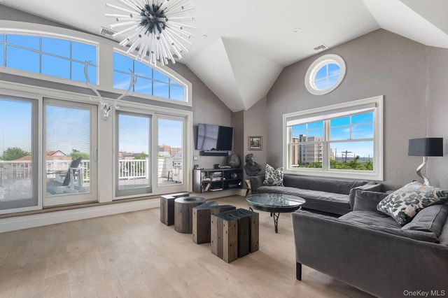 157 Washington Boulevard, Long Beach, NY 11561