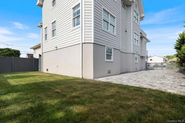 157 Washington Boulevard, Long Beach, NY 11561