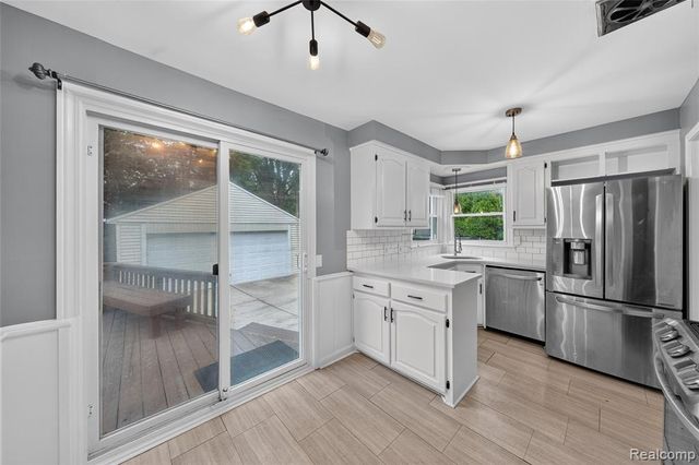 326 Walnut Avenue, Royal Oak, MI 48073