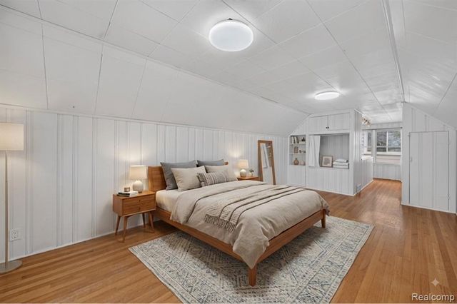 326 Walnut Avenue, Royal Oak, MI 48073