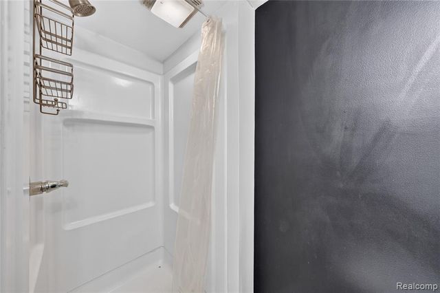 326 Walnut Avenue, Royal Oak, MI 48073