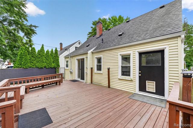 326 Walnut Avenue, Royal Oak, MI 48073