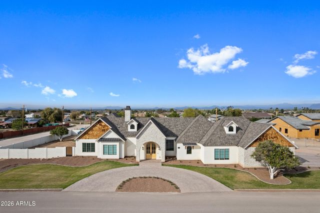 18212 E NAVAJO Drive, Queen Creek, AZ 85142