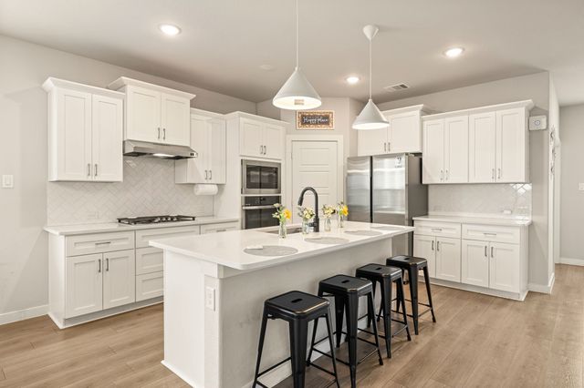 417 Ardsley Lane, Forney, TX 75126