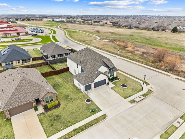 417 Ardsley Lane, Forney, TX 75126