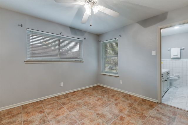 2223 Babalos Lane, Dallas, TX 75228