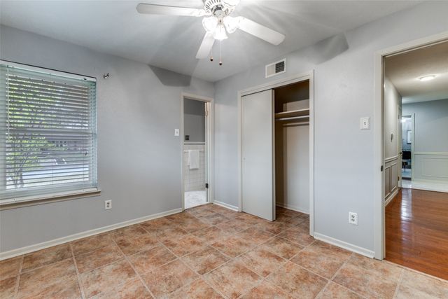 2223 Babalos Lane, Dallas, TX 75228