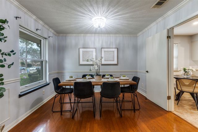 2223 Babalos Lane, Dallas, TX 75228