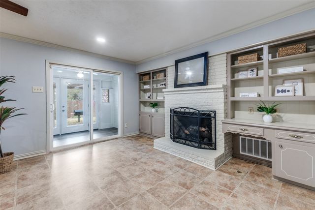 2223 Babalos Lane, Dallas, TX 75228