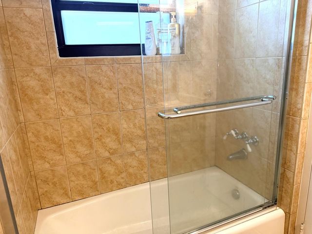 301 N Pine Island Road 265, Plantation, FL 33324
