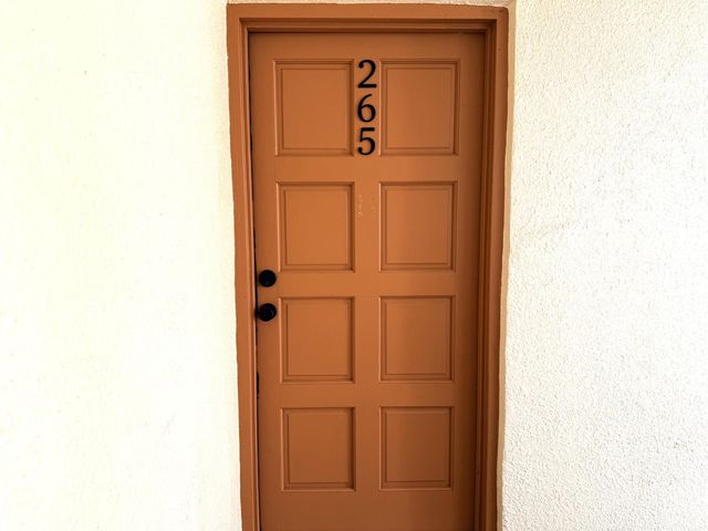 301 N Pine Island Road 265, Plantation, FL 33324