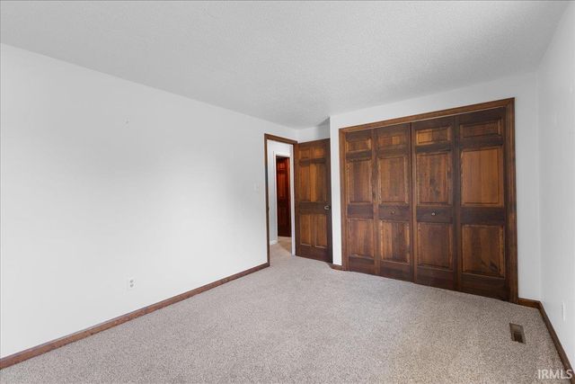 5728 Lancashire Court, Fort Wayne, IN 46825