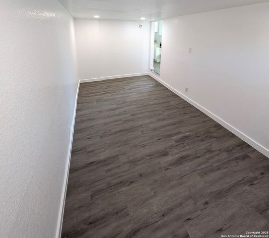 707 W Craig, San Antonio, TX 78212