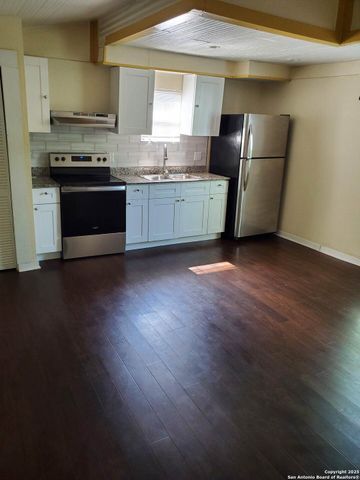 707 W Craig, San Antonio, TX 78212