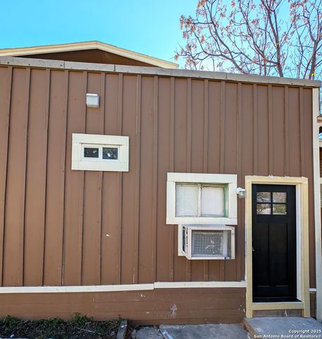 707 W Craig, San Antonio, TX 78212