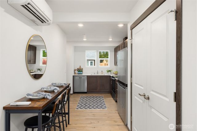 1351 Nolta Loop NE, Bainbridge Island, WA 98110