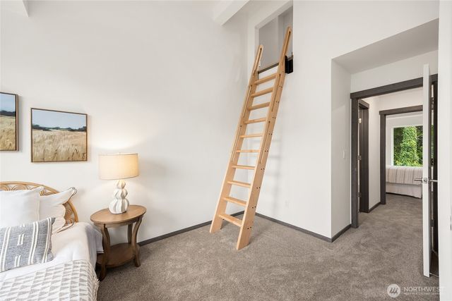 1351 Nolta Loop NE, Bainbridge Island, WA 98110