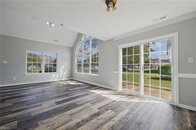 3101 Strata CT, Suffolk, VA 23434