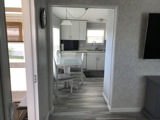 2081 DETROITER STREET, Sarasota, FL 34231