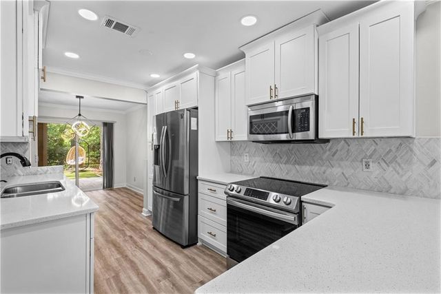 4844 Twin Lakes Trail, Atlanta, GA 30360