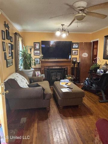 835 Catalpa Street, Clarksdale, MS 38614