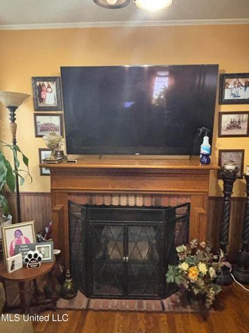 835 Catalpa Street, Clarksdale, MS 38614