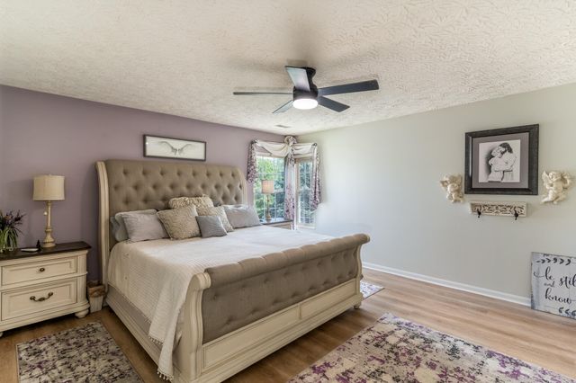 1608 Ashley Court, 304, Florence, KY 41042