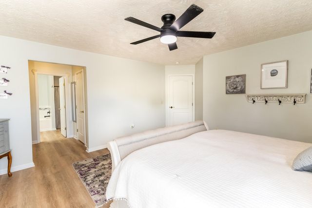 1608 Ashley Court, 304, Florence, KY 41042
