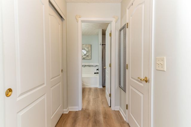 1608 Ashley Court, 304, Florence, KY 41042