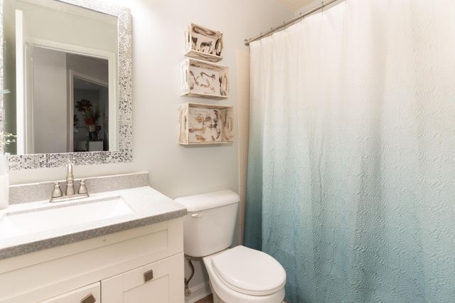 1608 Ashley Court, 304, Florence, KY 41042