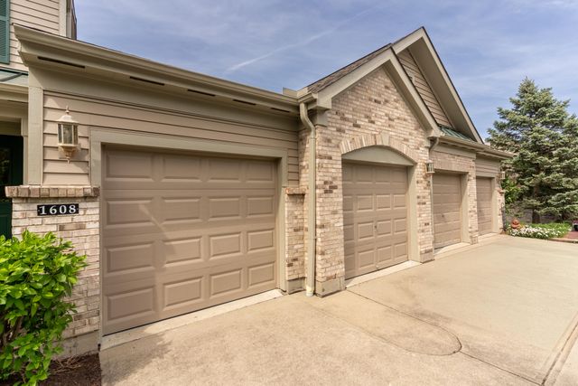 1608 Ashley Court, 304, Florence, KY 41042
