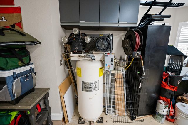 30951 Osprey Court, Orange Beach, AL 36561