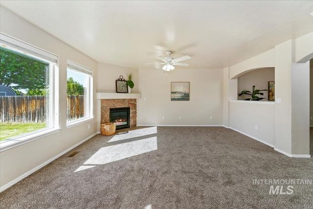 182 E Ironstone Drive, Meridian, ID 83646