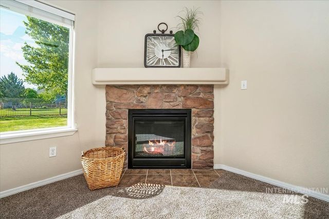 182 E Ironstone Drive, Meridian, ID 83646