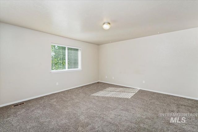 182 E Ironstone Drive, Meridian, ID 83646