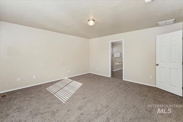 182 E Ironstone Drive, Meridian, ID 83646
