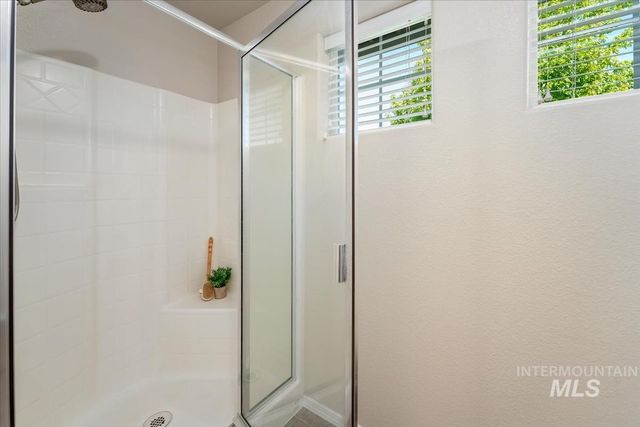 182 E Ironstone Drive, Meridian, ID 83646
