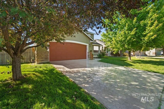 182 E Ironstone Drive, Meridian, ID 83646