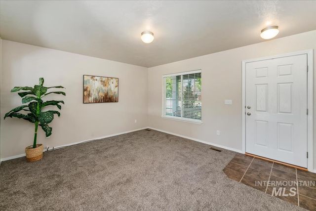 182 E Ironstone Drive, Meridian, ID 83646