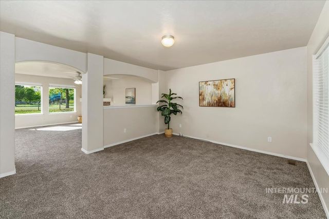 182 E Ironstone Drive, Meridian, ID 83646