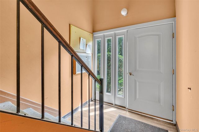 45 Richmond Boulevard 2B, Ronkonkoma, NY 11779