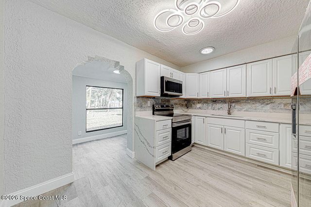 2773 W Hickory Circle, Mims, FL 32754