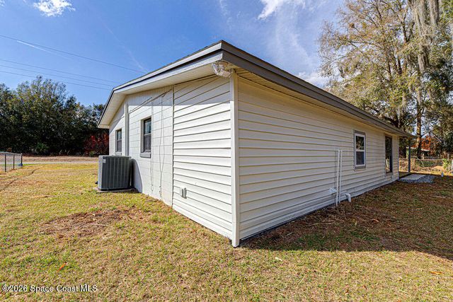 2773 W Hickory Circle, Mims, FL 32754