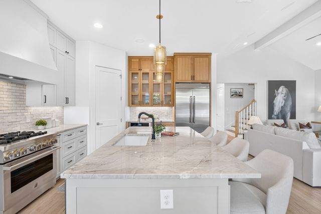 3837 Englewood Lane, Fort Worth, TX 76107