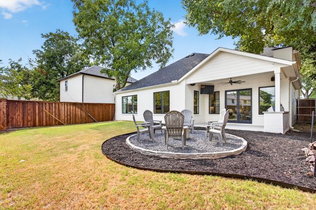 3837 Englewood Lane, Fort Worth, TX 76107