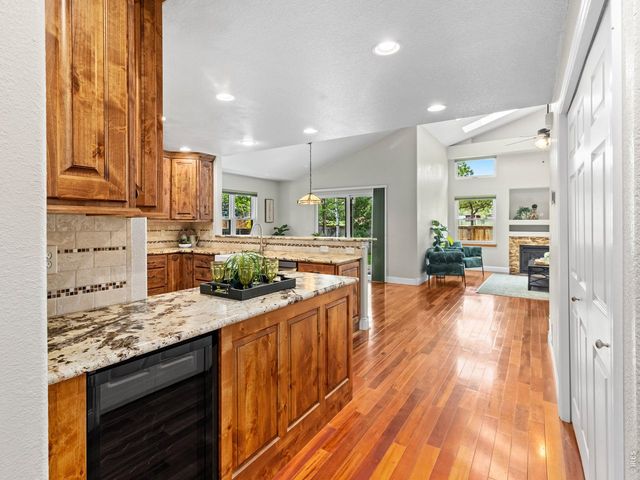 4203 Lookout Ln, Fort Collins, CO 80526